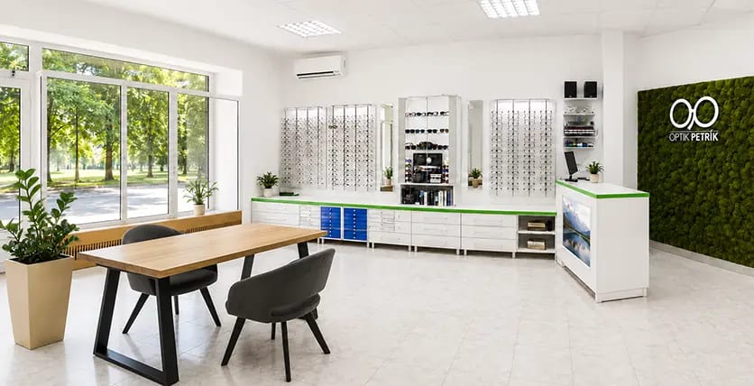 Predajňa Optik Petrík interier